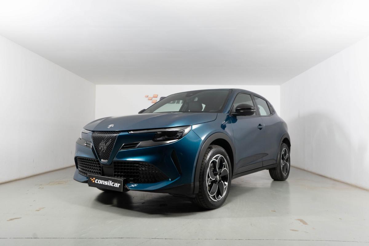 alfa-romeo-junior-2025-eletrico-0cc