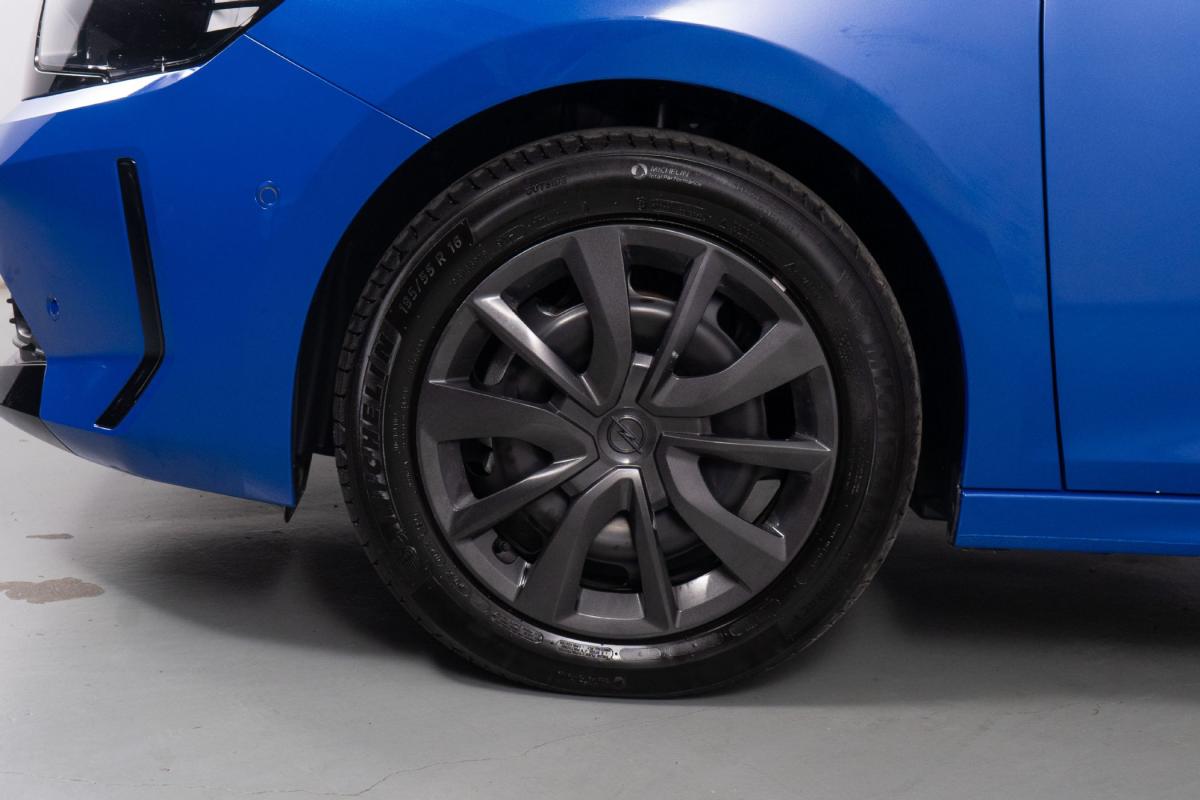 opel-corsa-2025-gasolina-1199cc