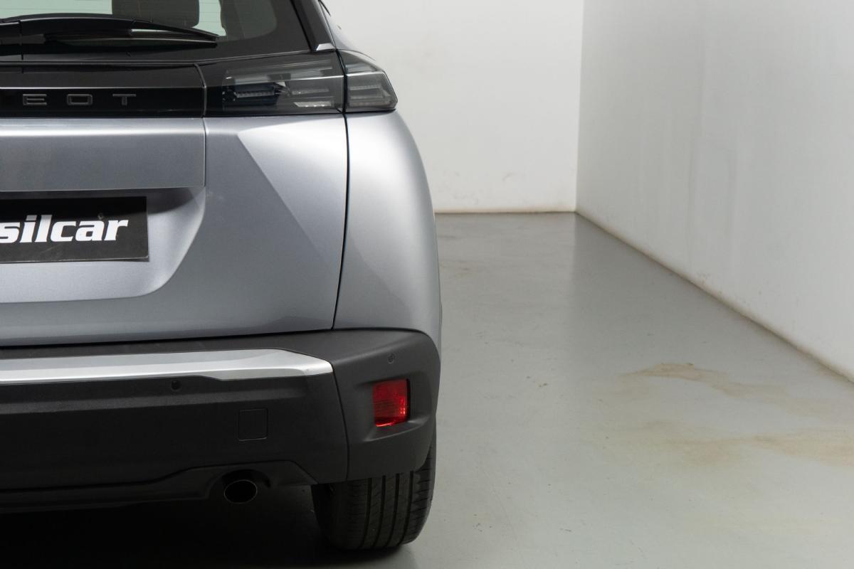 peugeot-2008-2024-gasolina-1199cc