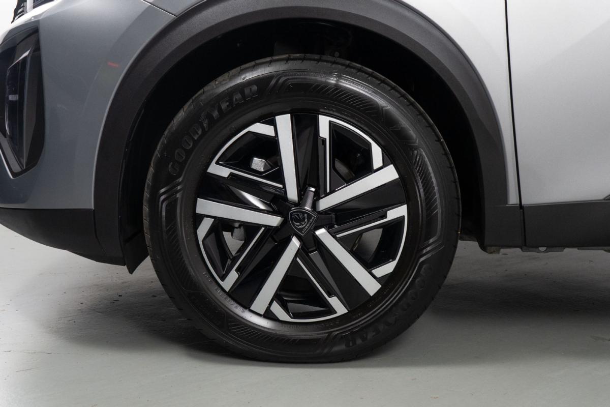 peugeot-2008-2024-gasolina-1199cc