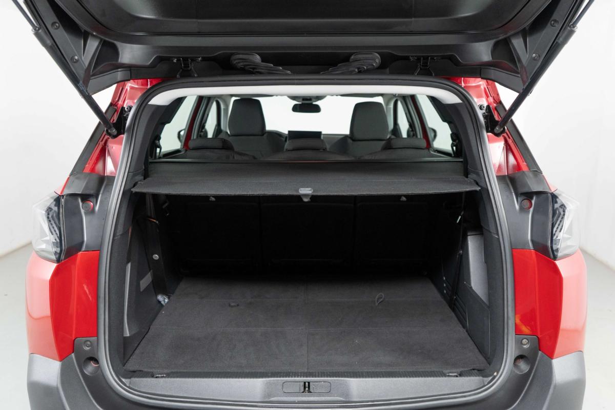 peugeot-5008-2022-gasolina-1199cc