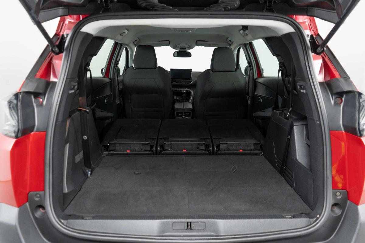peugeot-5008-2022-gasolina-1199cc