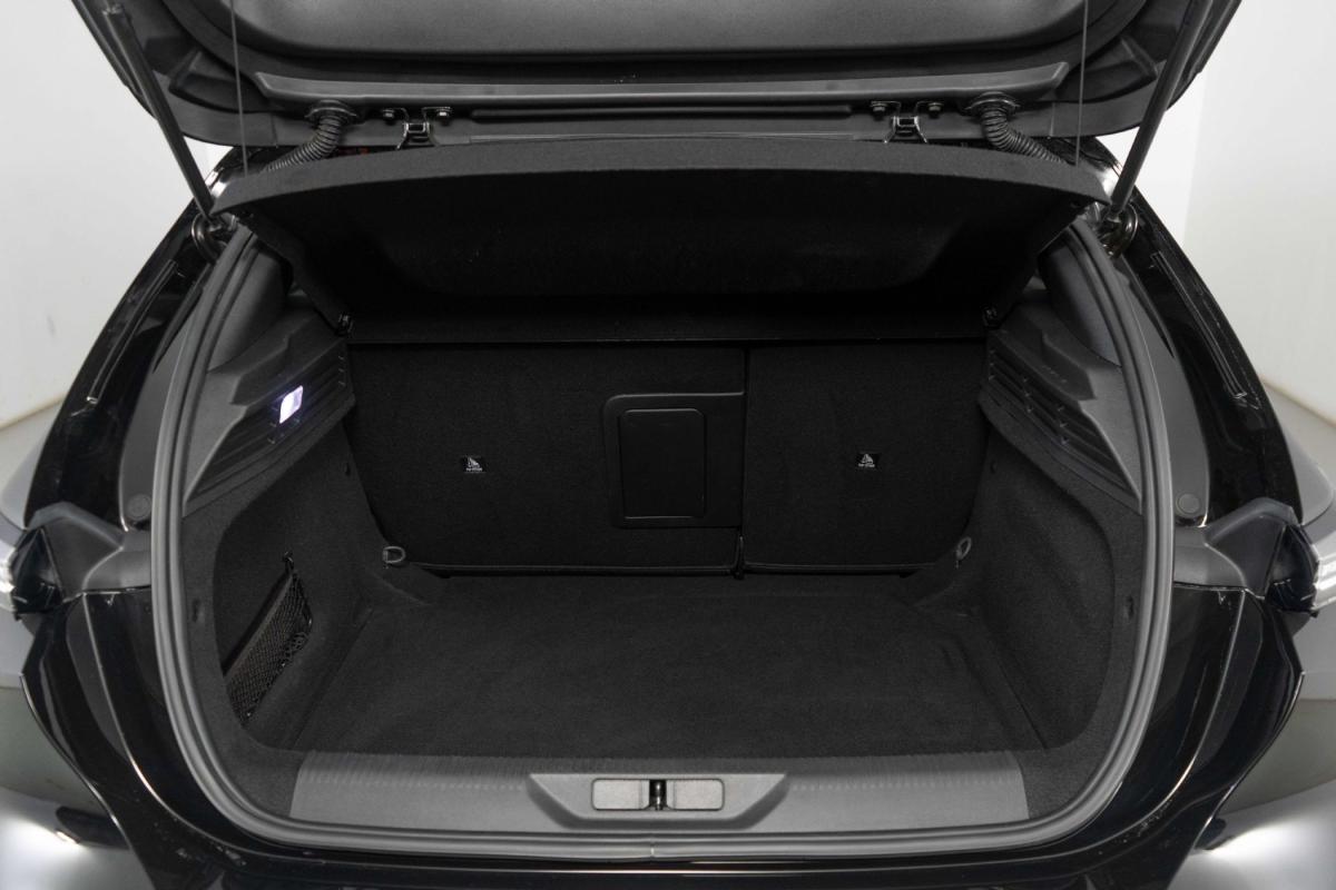 peugeot-308-2024-gasolina-1199cc