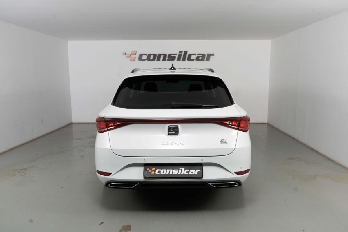 seat-leon-st-2021-hibrido-a-gasolina-1395cc