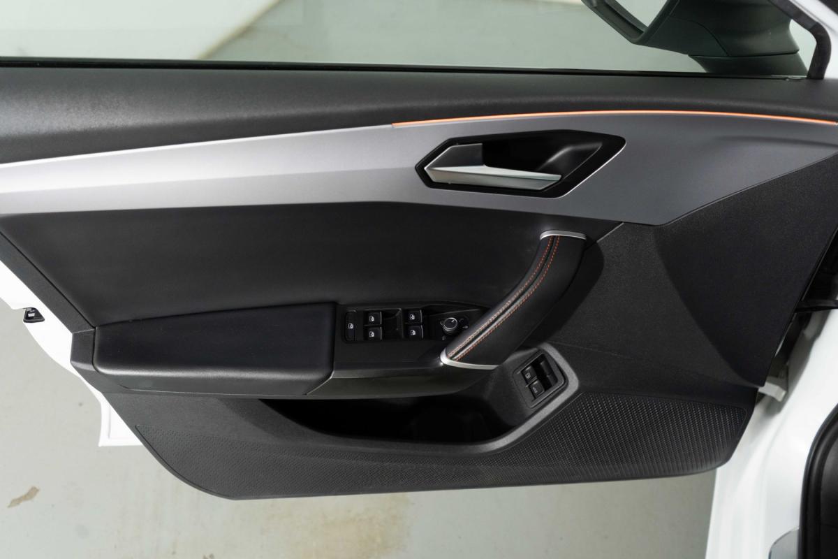 seat-leon-st-2021-hibrido-a-gasolina-1395cc