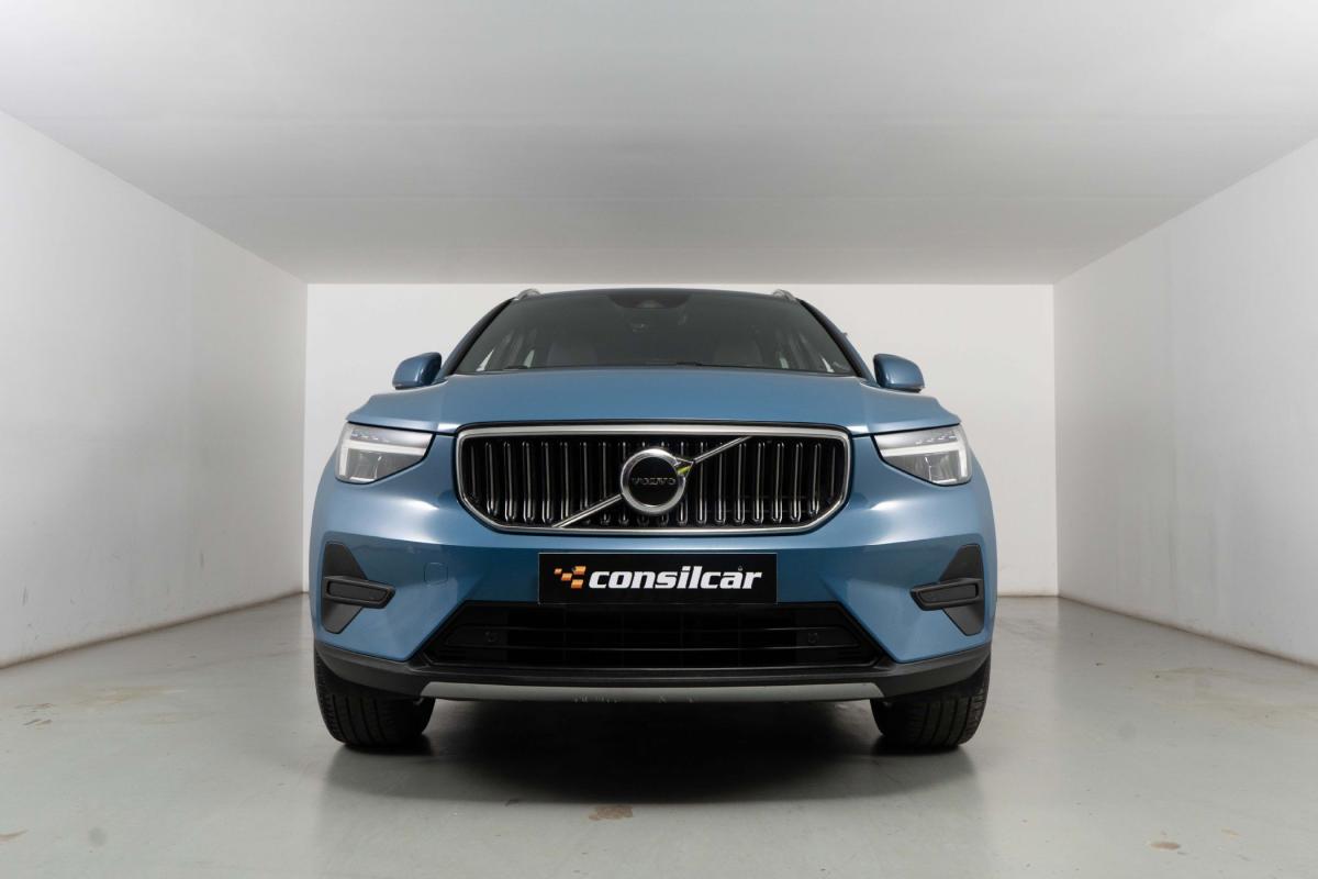 volvo-xc40-2022-hibrido-a-gasolina-1477cc