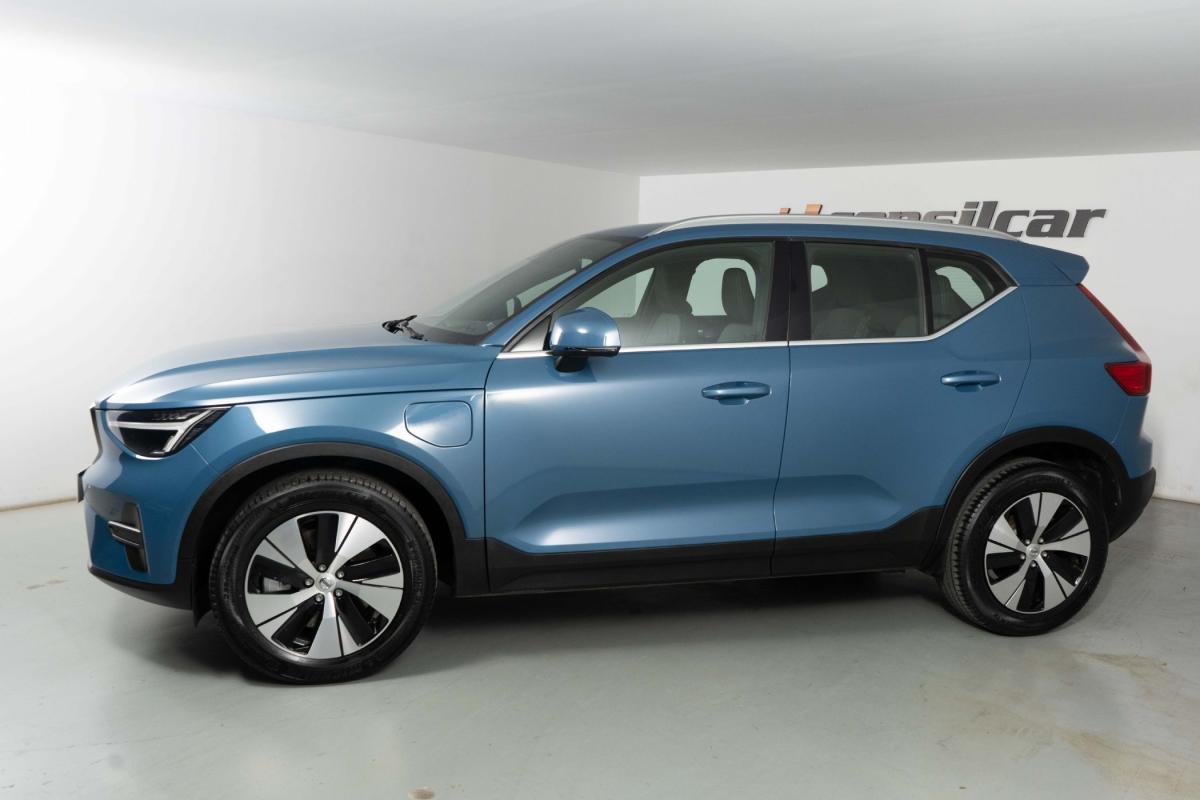 volvo-xc40-2022-hibrido-a-gasolina-1477cc