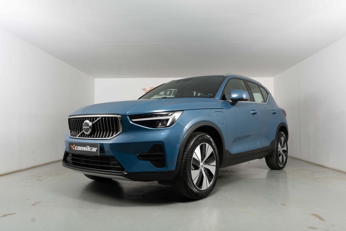 volvo-xc40-2022-hibrido-a-gasolina-1477cc