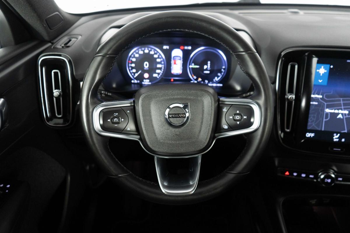 volvo-xc40-2022-hibrido-a-gasolina-1477cc