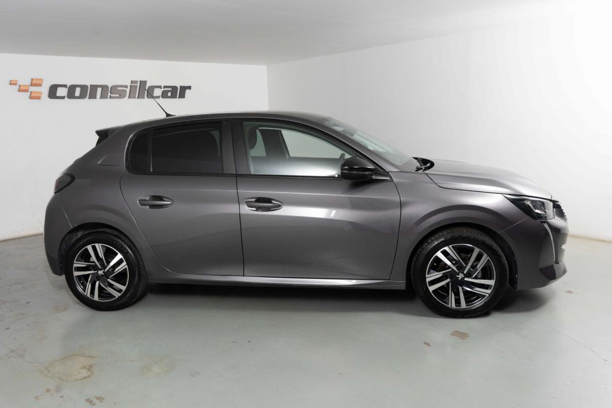 peugeot-208-2023-gasolina-1199cc
