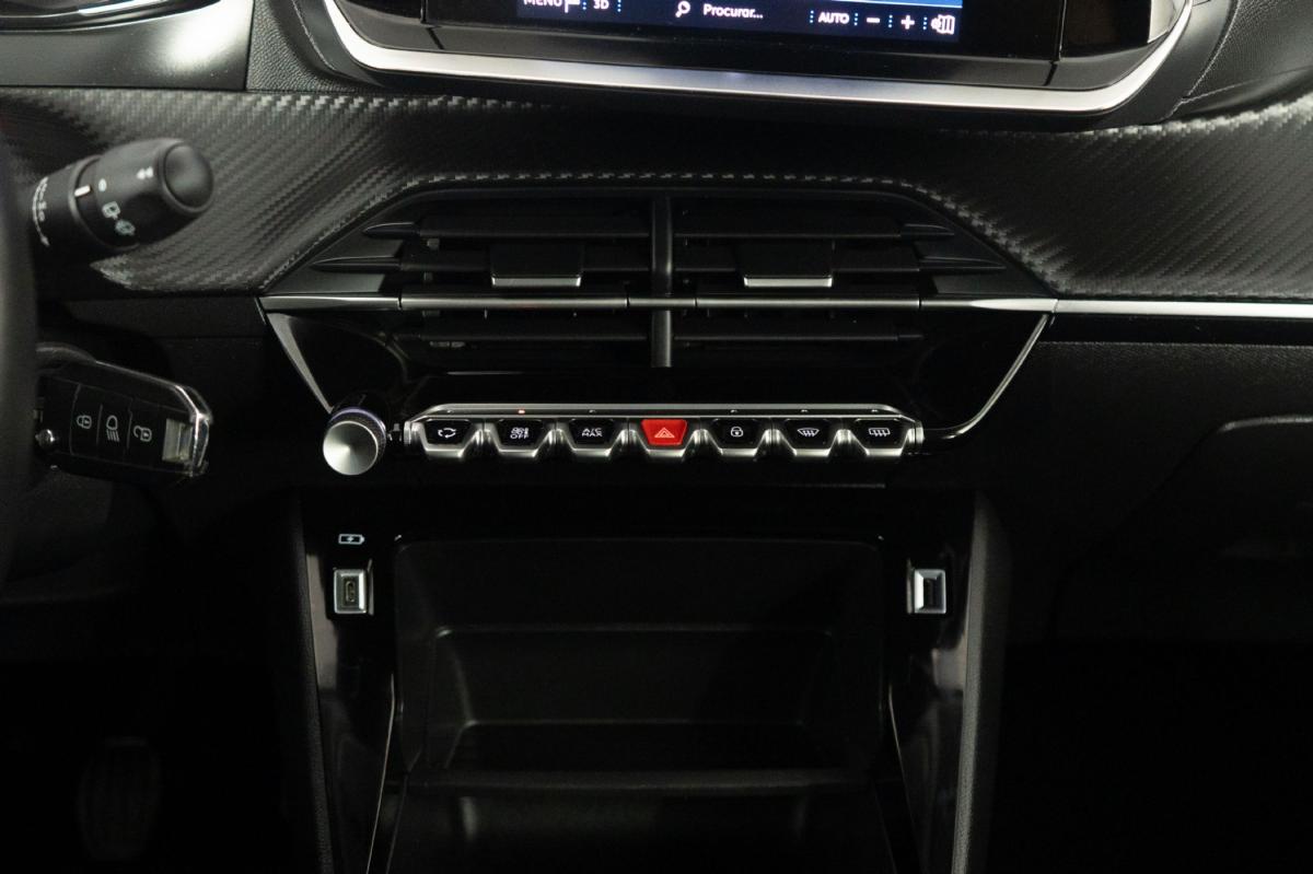 peugeot-208-2023-gasolina-1199cc