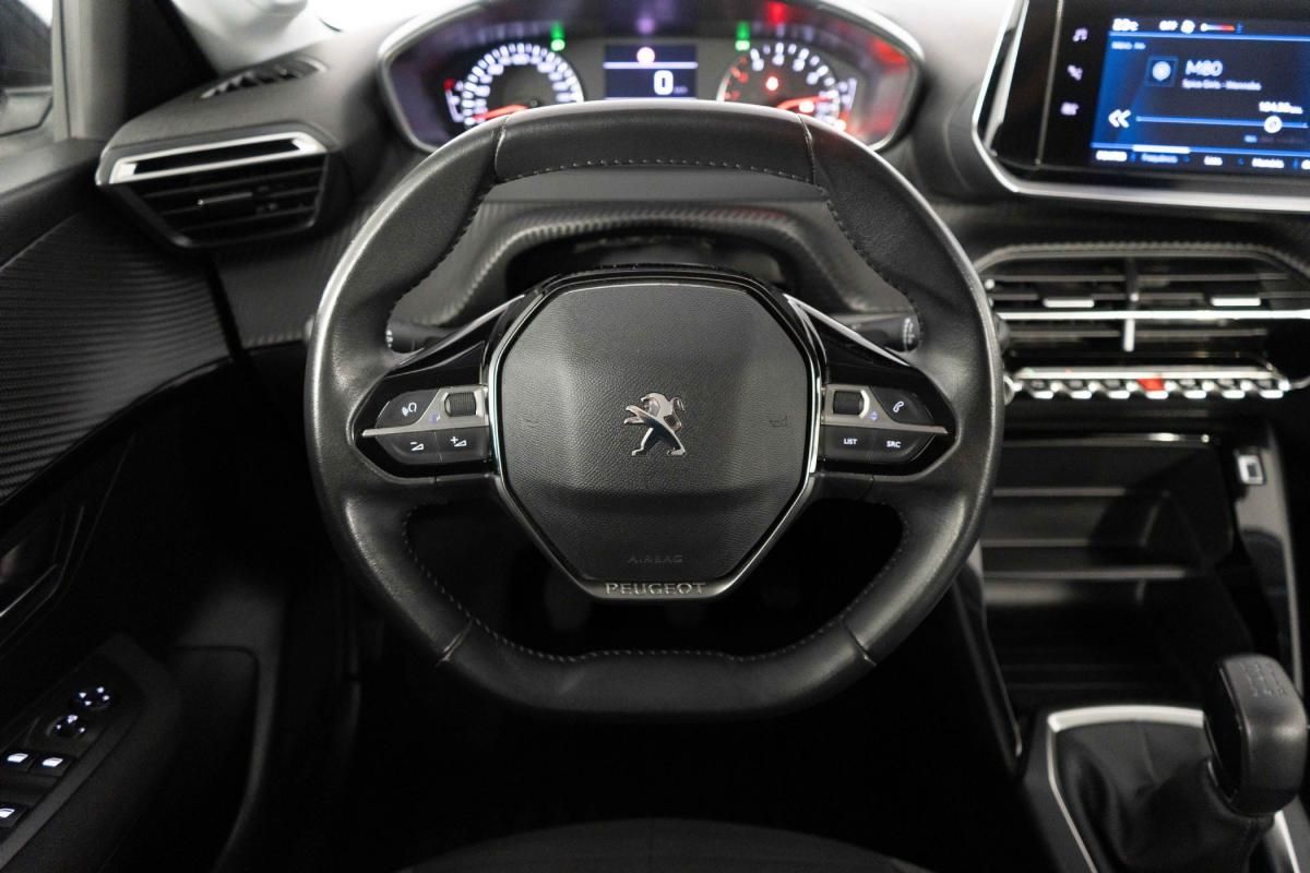 peugeot-208-2022-gasolina-1199cc