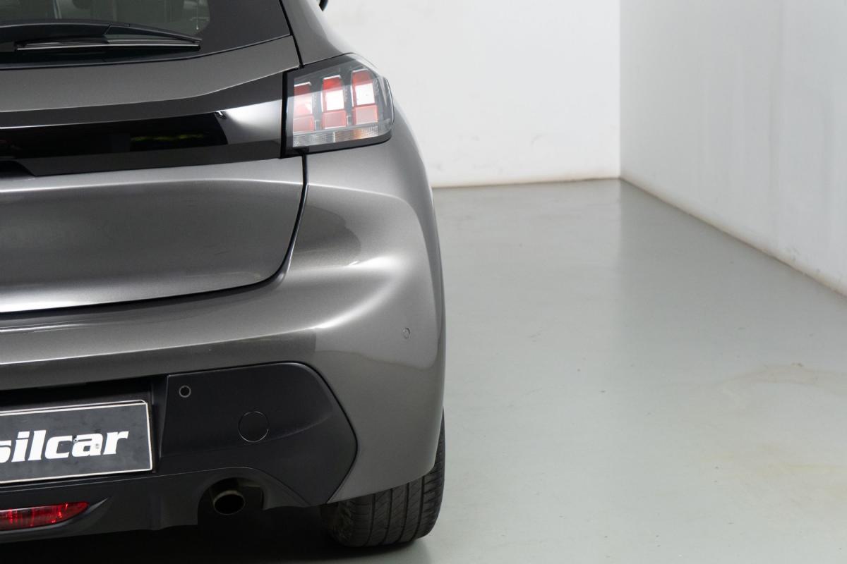 peugeot-208-2022-gasolina-1199cc