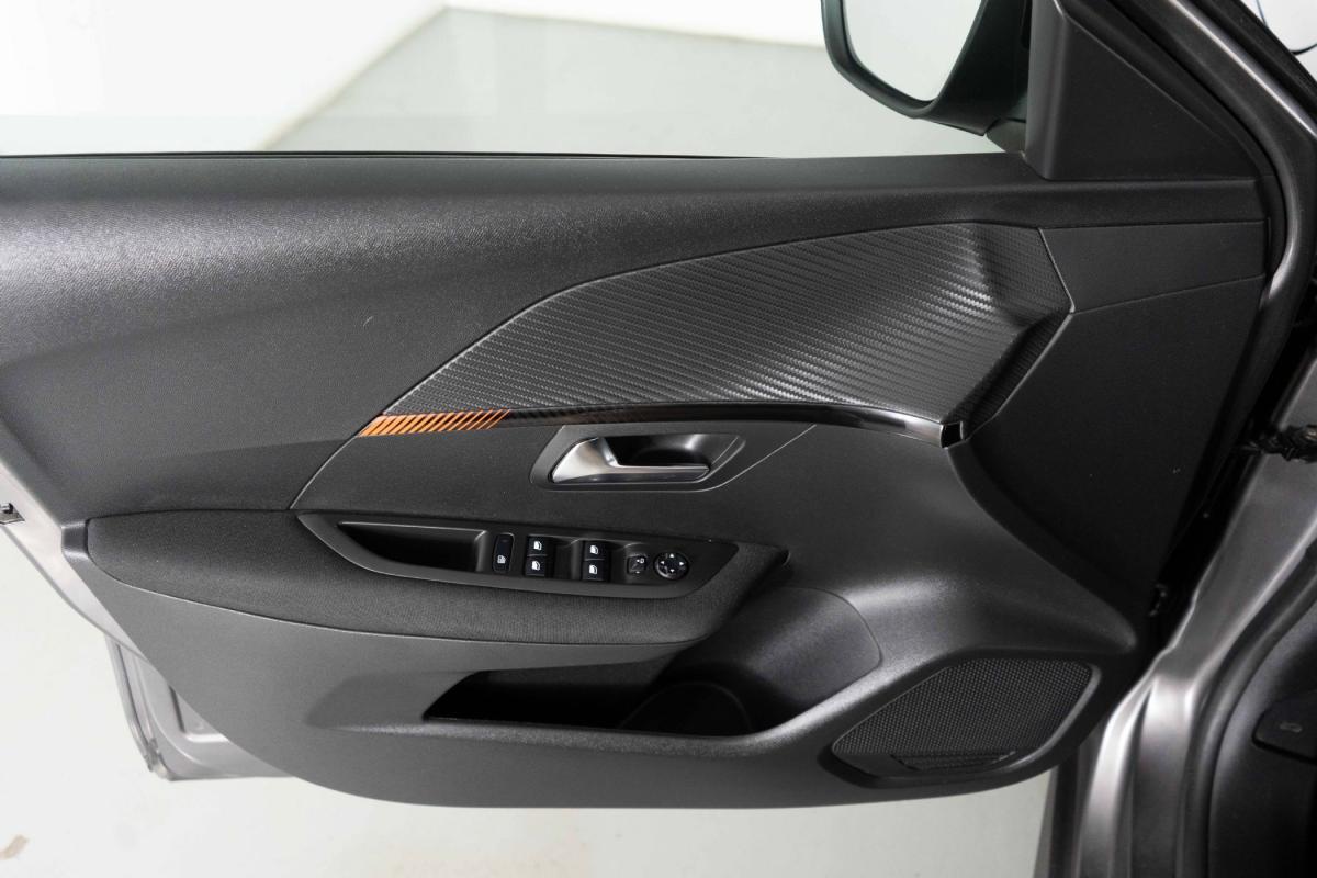 peugeot-208-2022-gasolina-1199cc
