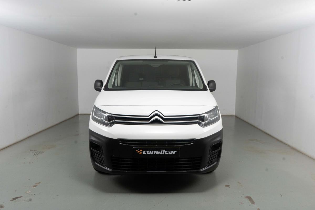 citroen-berlingo-2021-diesel-1499cc