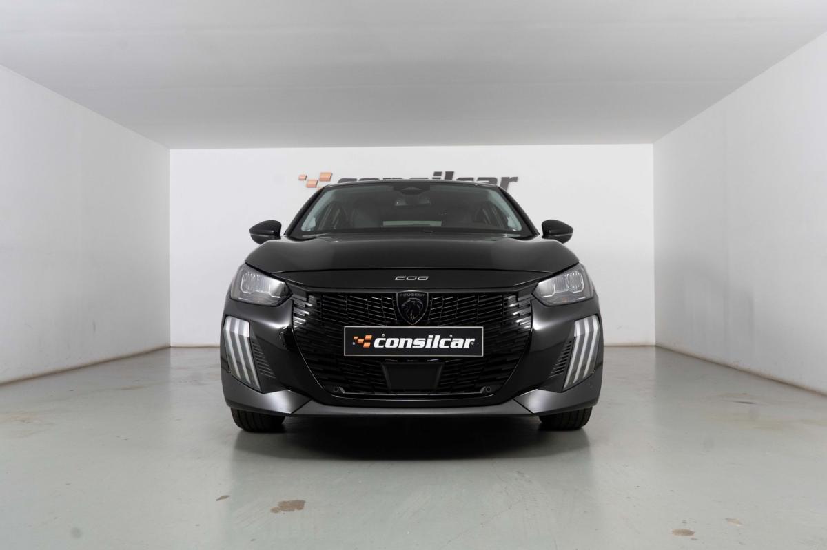 peugeot-208-2025-gasolina-1199cc