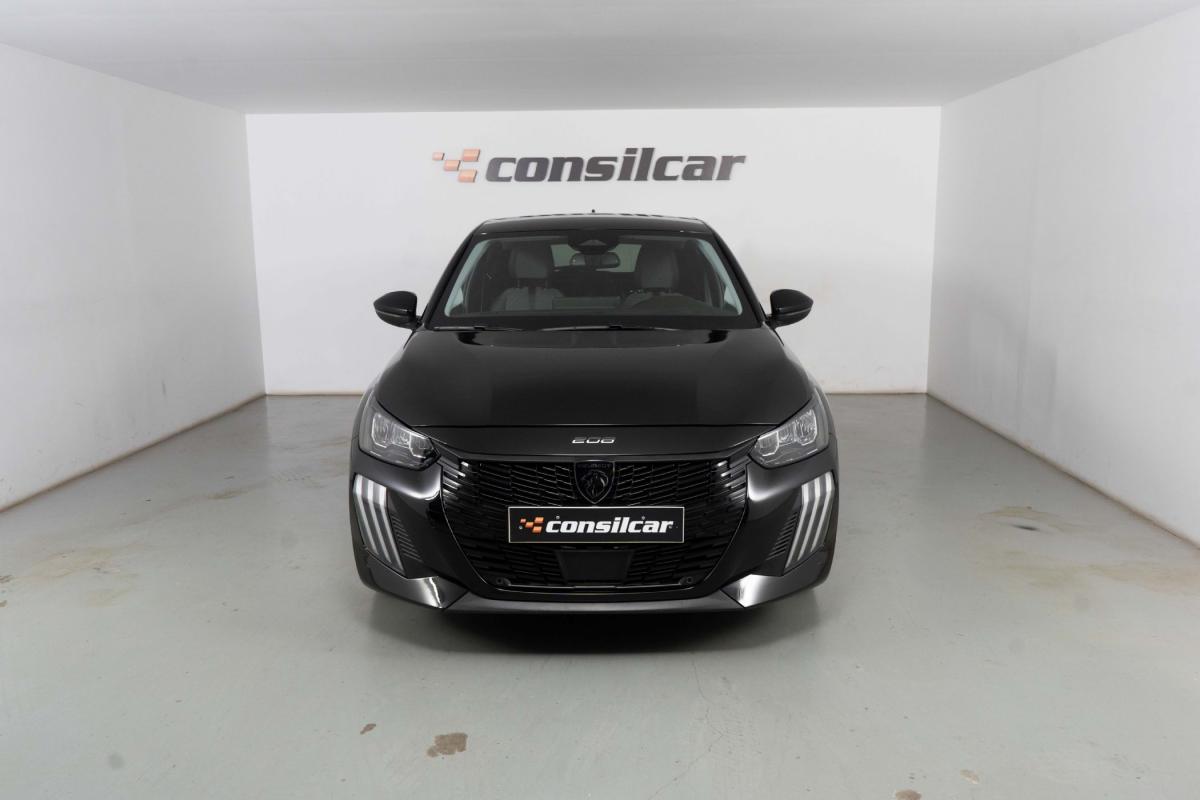 peugeot-208-2025-gasolina-1199cc