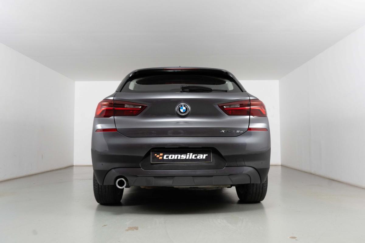 bmw-x2-2021-hibrido-a-gasolina-1499cc