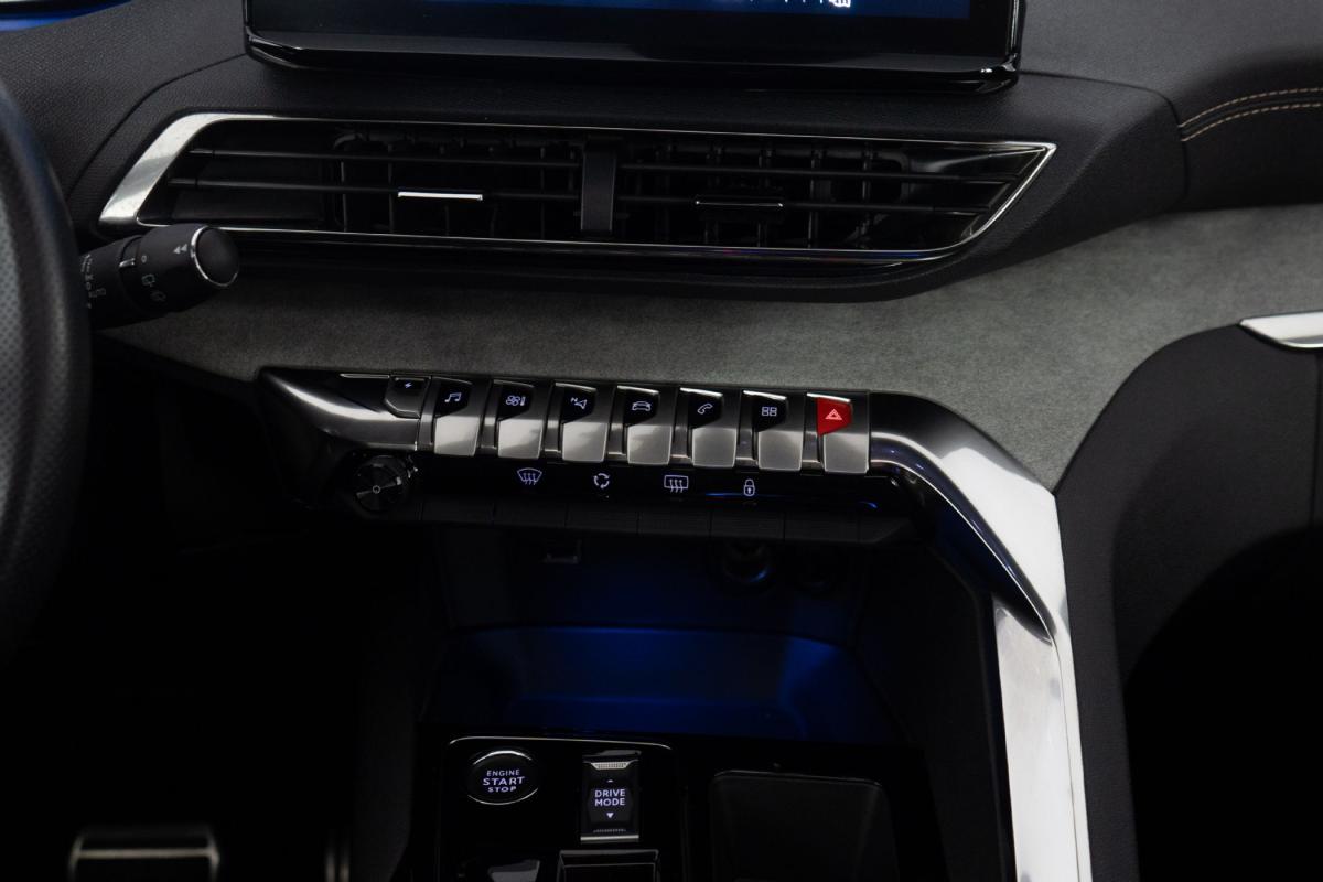 peugeot-3008-2023-hibrido-a-gasolina-1598cc