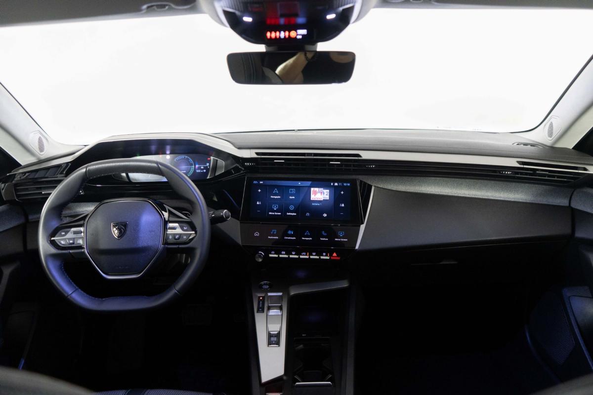 peugeot-408-2025-gasolina-1199cc