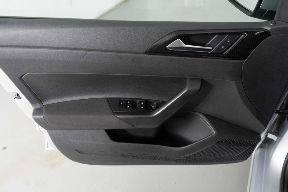 volkswagen-polo-2024-gasolina-999cc