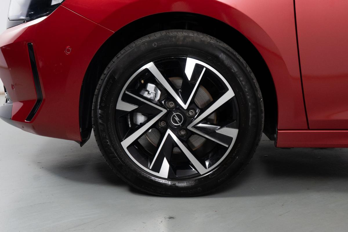 opel-corsa-2025-gasolina-1199cc
