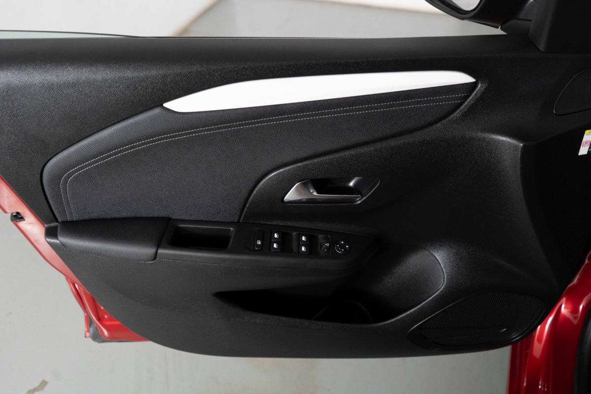 opel-corsa-2025-gasolina-1199cc