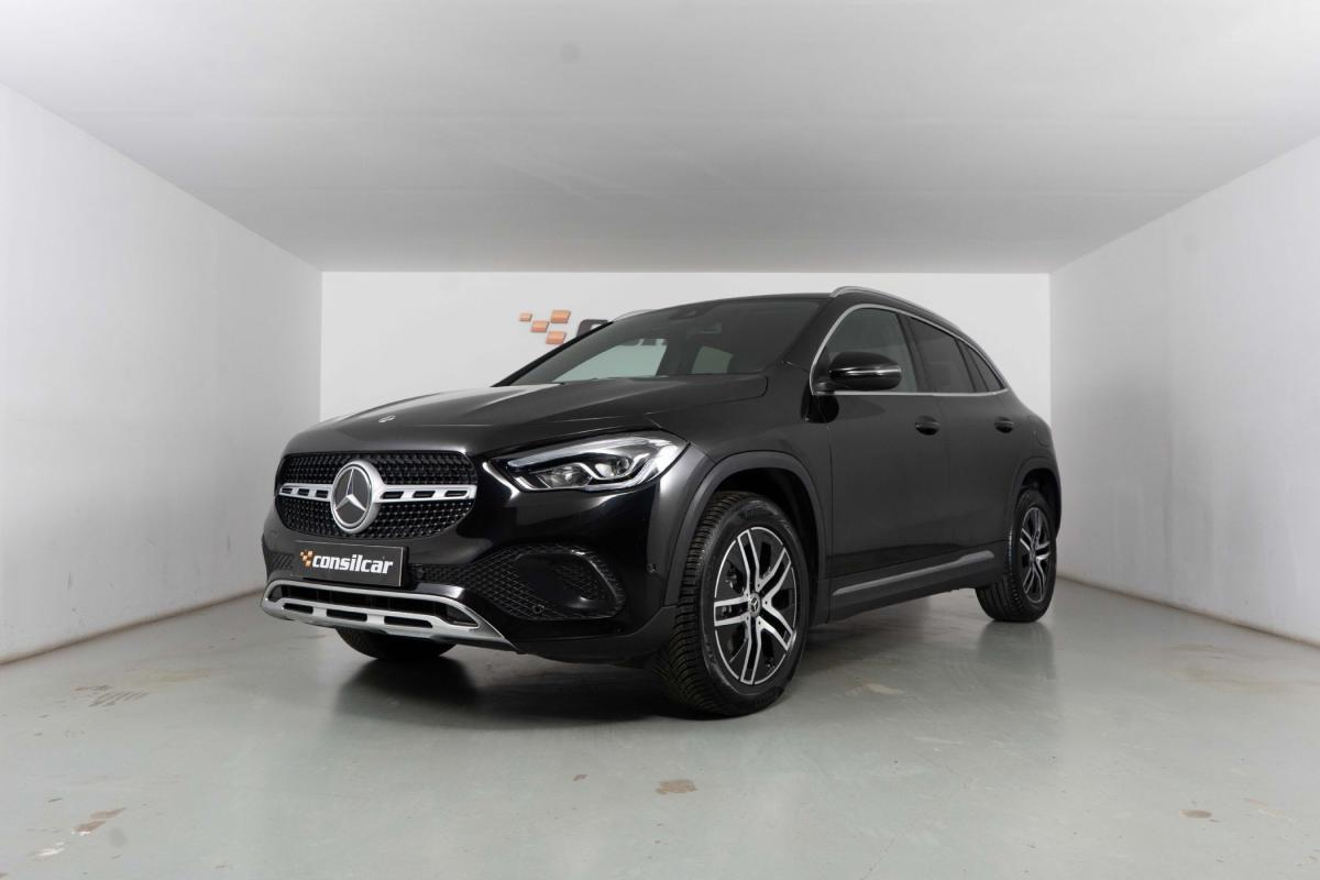 mercedes-benz-gla-2022-hibrido-a-gasolina-1332cc