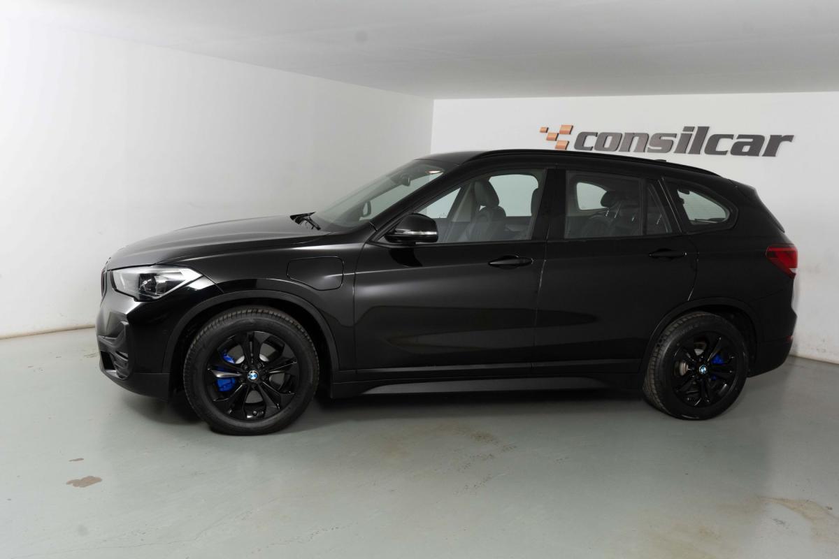 bmw-x1-2021-hibrido-a-gasolina-1499cc