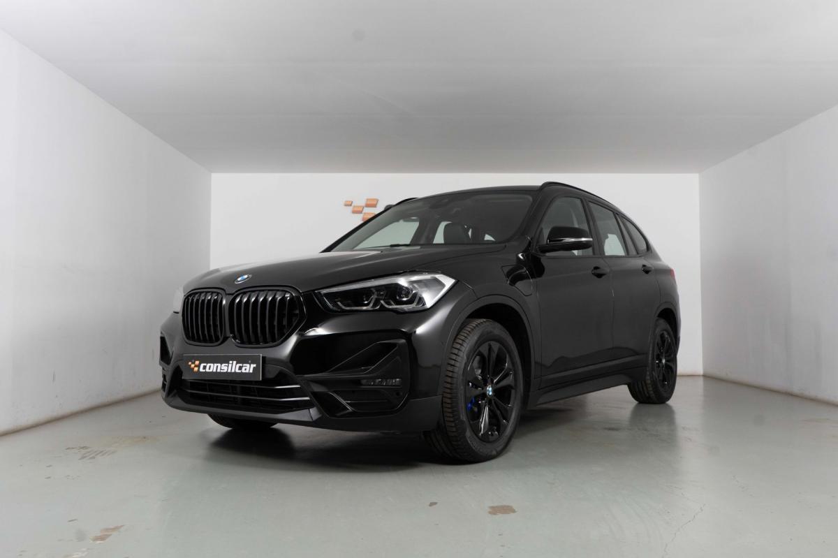 bmw-x1-2021-hibrido-a-gasolina-1499cc
