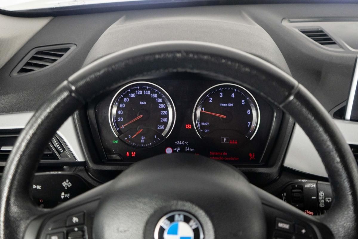 bmw-x1-2021-hibrido-a-gasolina-1499cc
