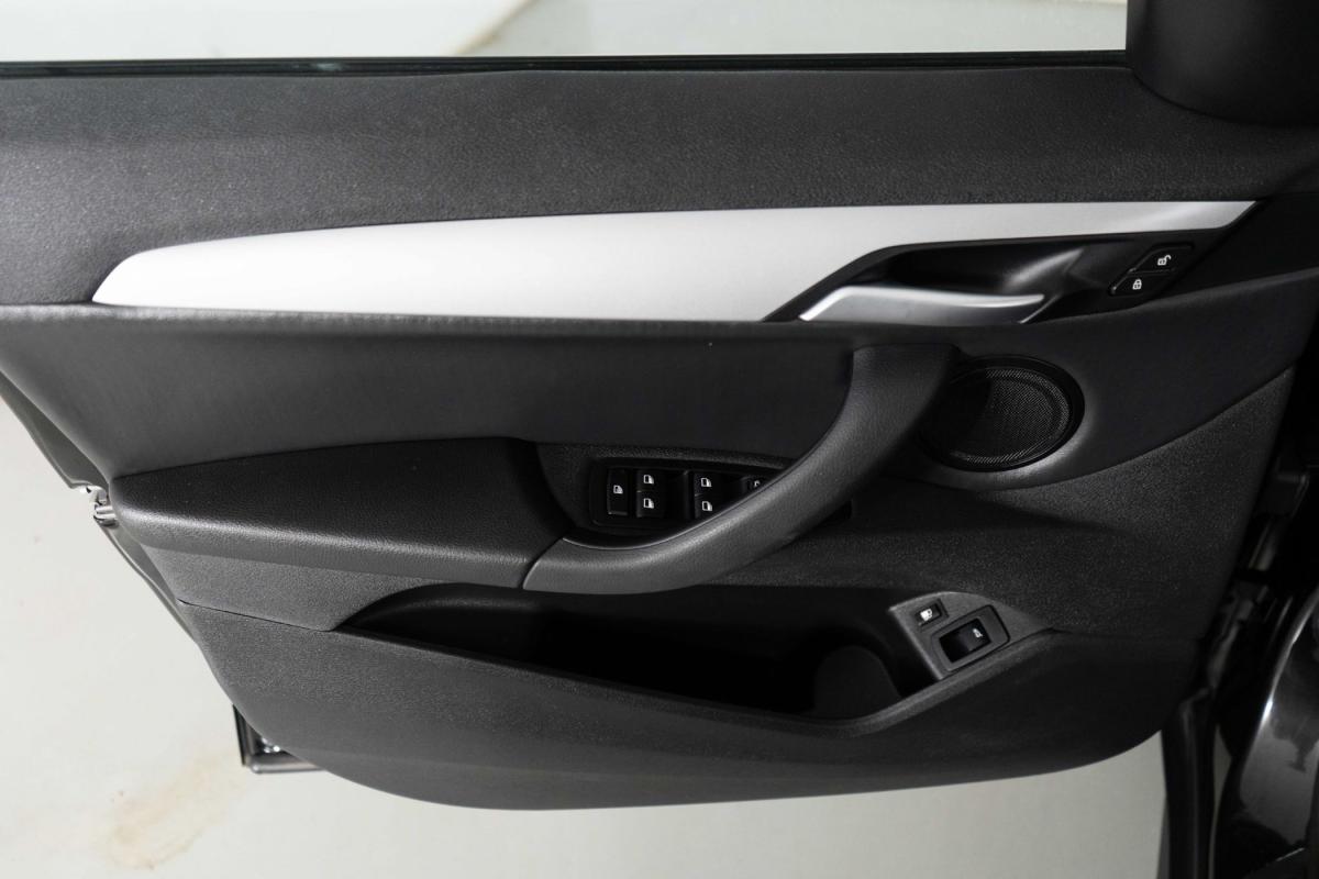 bmw-x1-2021-hibrido-a-gasolina-1499cc