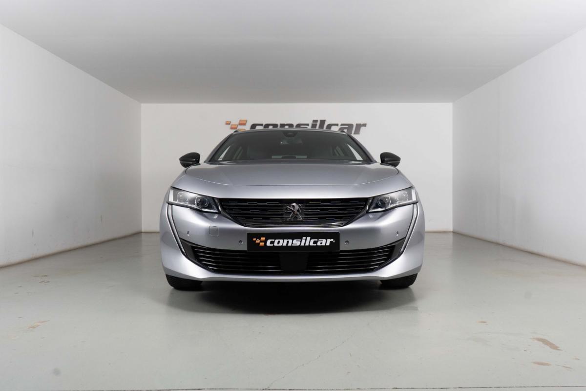 peugeot-508-sw-2023-hibrido-a-gasolina-1598cc