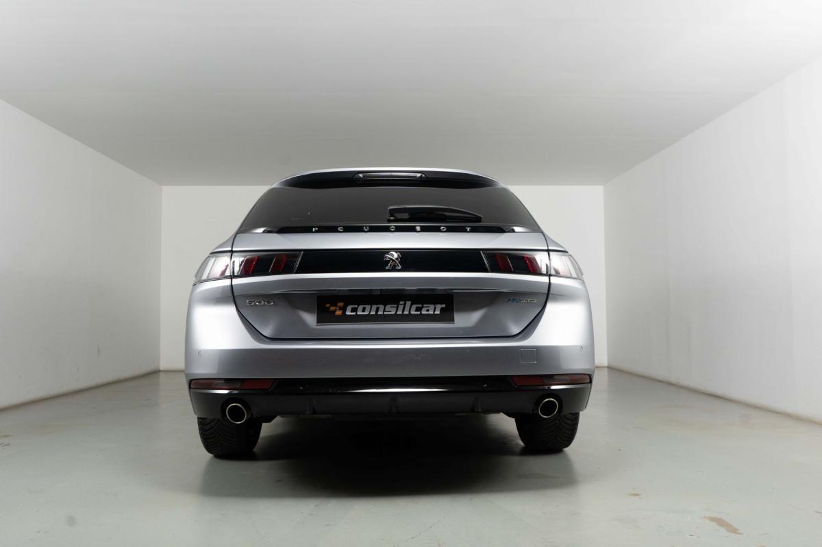 peugeot-508-sw-2023-hibrido-a-gasolina-1598cc