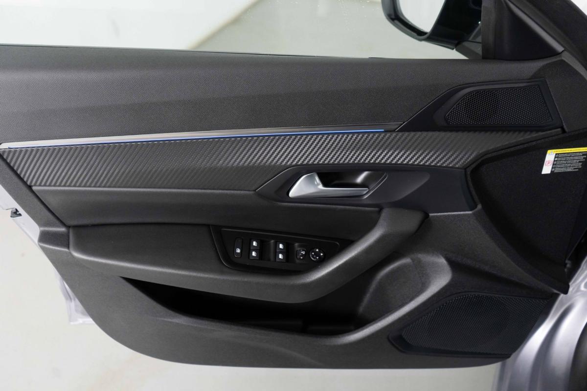 peugeot-508-sw-2023-hibrido-a-gasolina-1598cc