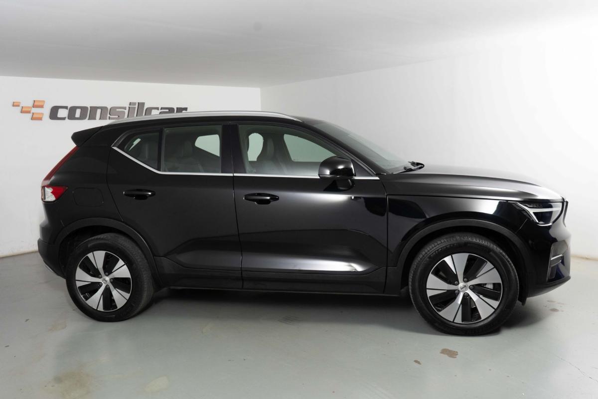 volvo-xc40-2023-hibrido-a-gasolina-1477cc