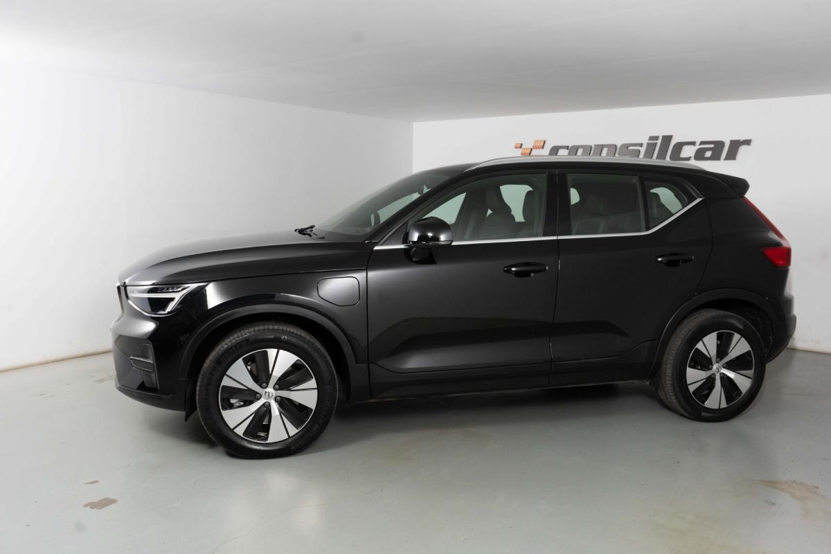 volvo-xc40-2023-hibrido-a-gasolina-1477cc