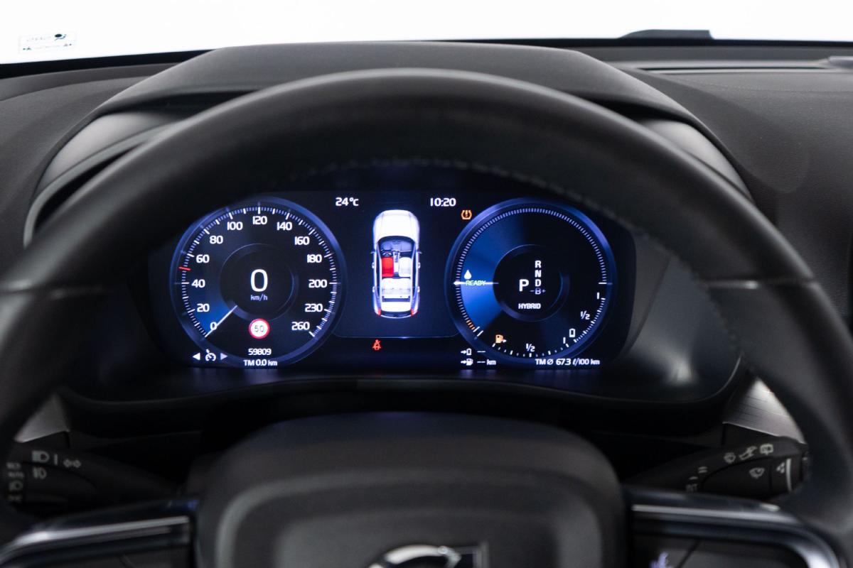 volvo-xc40-2023-hibrido-a-gasolina-1477cc