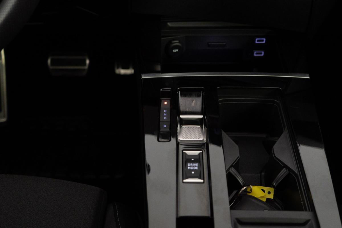 opel-astra-sport-tourer-2024-hibrido-a-gasolina-1598cc