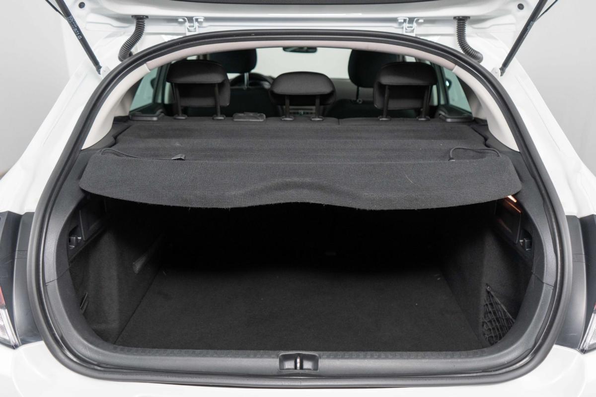 citroen-c4-2016-diesel-1560cc