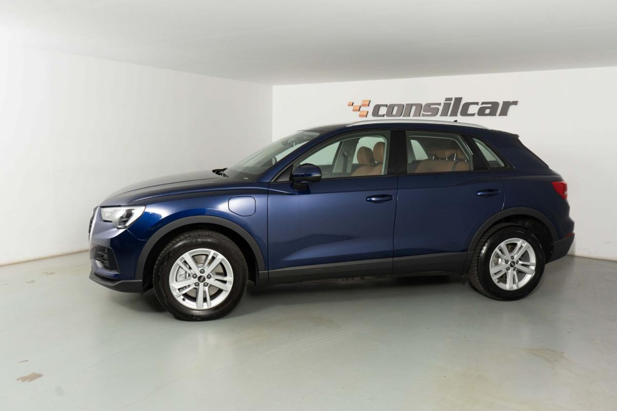 audi-q3-2022-hibrido-a-gasolina-1395cc