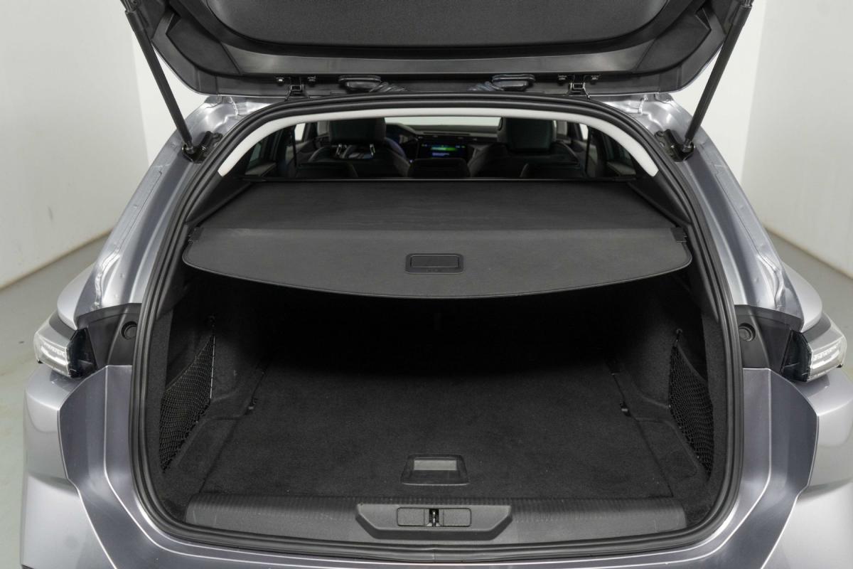peugeot-308-sw-2024-gasolina-1199cc