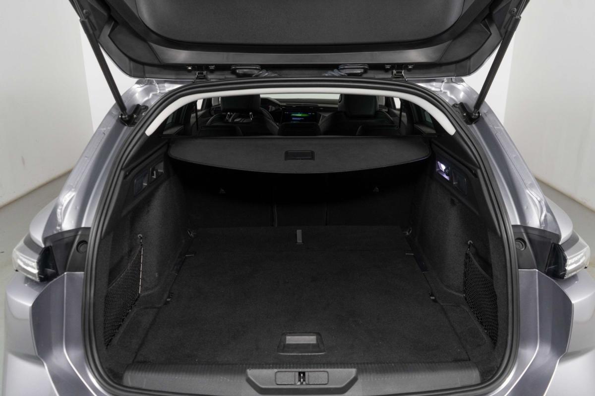 peugeot-308-sw-2024-gasolina-1199cc