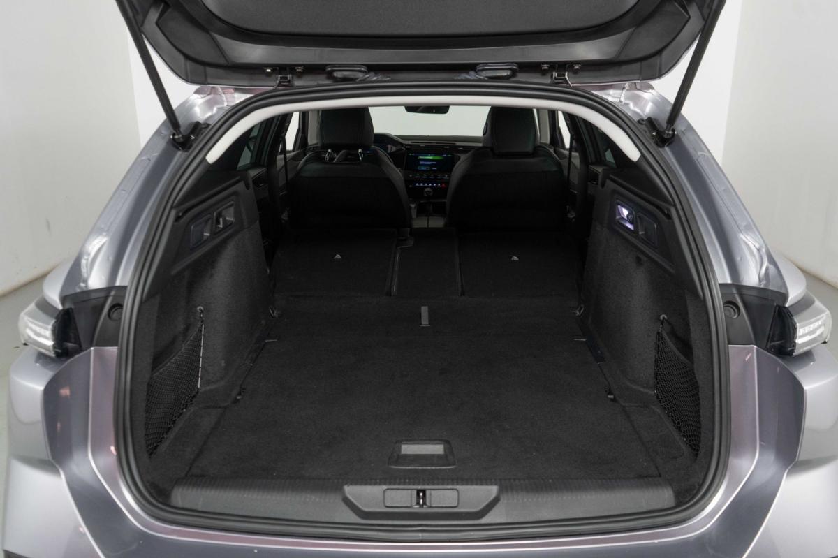 peugeot-308-sw-2024-gasolina-1199cc