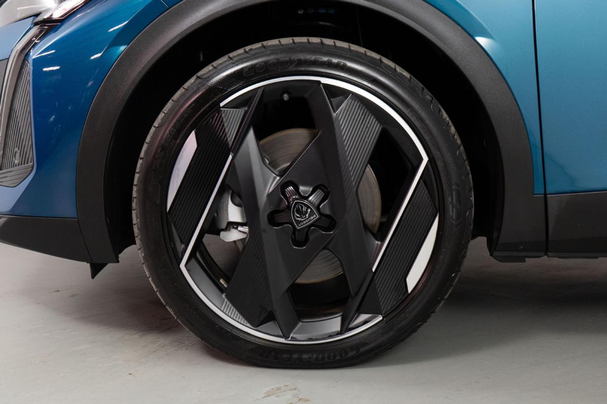 peugeot-408-2024-hibrido-a-gasolina-1598cc