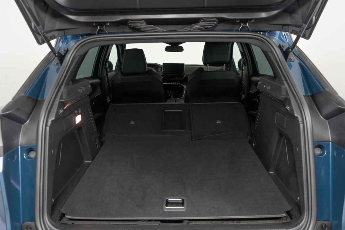 peugeot-3008-2024-hibrido-a-gasolina-1598cc