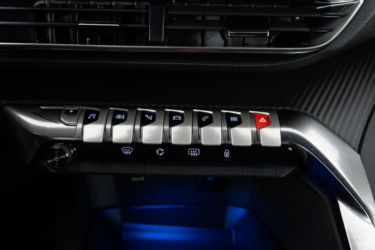 peugeot-3008-2024-hibrido-a-gasolina-1598cc