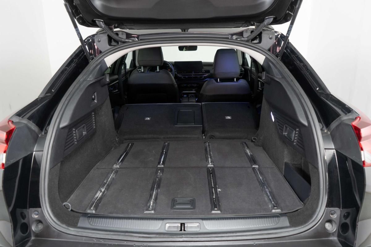 citroen-c5-x-2024-hibrido-a-gasolina-1598cc
