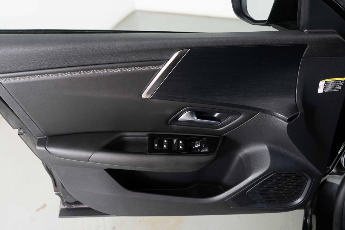 citroen-c5-x-2024-hibrido-a-gasolina-1598cc