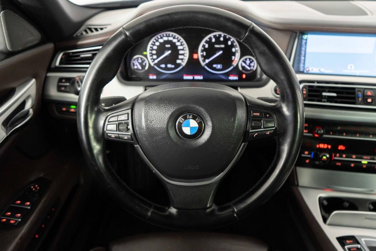 bmw-serie-7-2013-hibrido-a-gasolina-2979cc